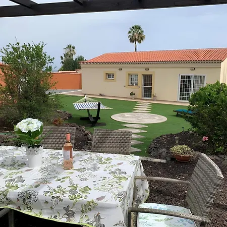 Chloé Villa San Miguel de Abona