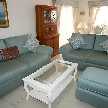 Chloe Villa San Miguel de Abona